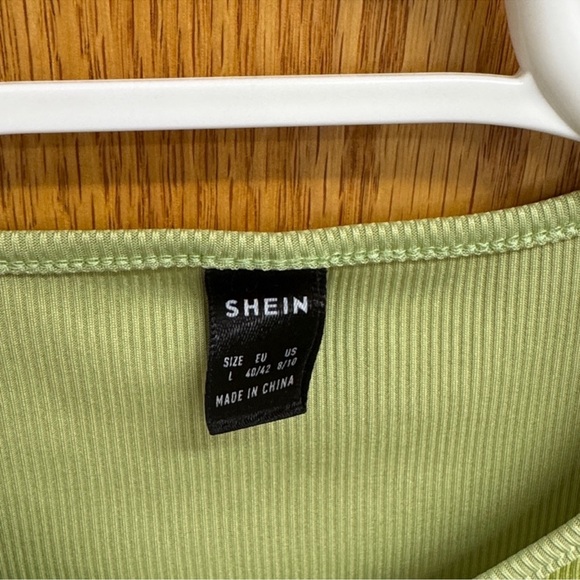 Size Large Bundle - Picture 4 of 14